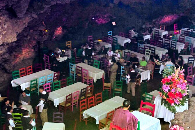 Local Fun from CDMX to The Grotto and the Pyramids of Teotihuacá - Analyzing the Value