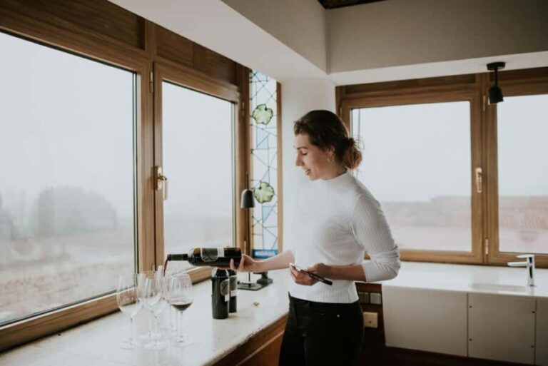 Logroño: Premium Wine Flight - Tasting of 4 Wines - What Makes This Experience Special?