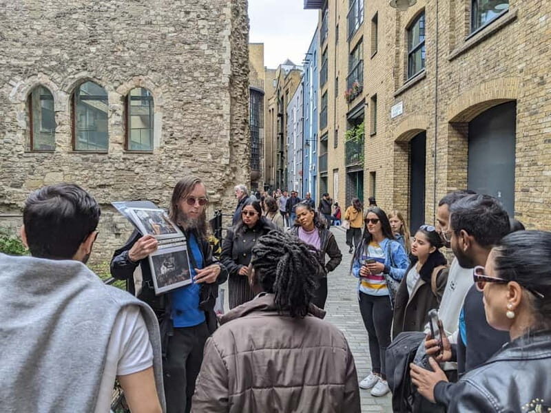 London Bridge Walking Tour: Homelessness Revisited - What To Expect During the Tour