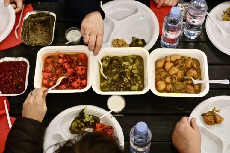 London: East End & Shoreditch Street Food Tour with 6 Dishes - Who Will Enjoy This Tour?