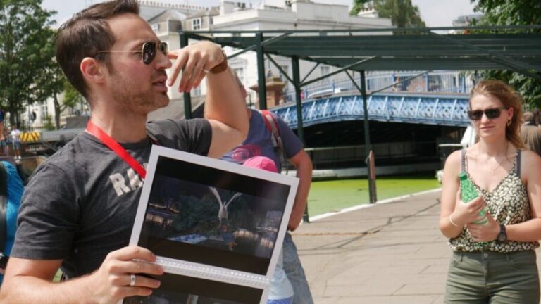 London: Guided Paddington Bear Walking Tour - An In-Depth Look at the Paddington Bear Walking Tour