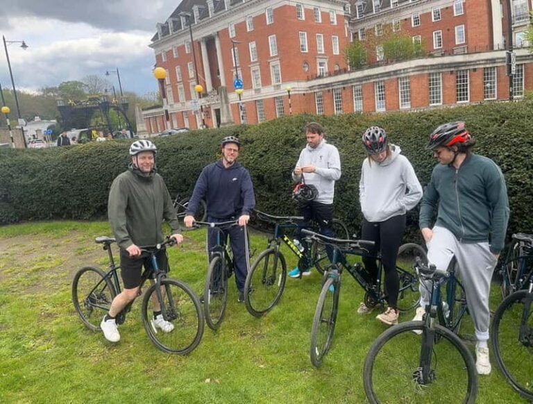 London: Historic Richmond Cycling Tour - Park, River, Palace - Who Will Love This Tour?