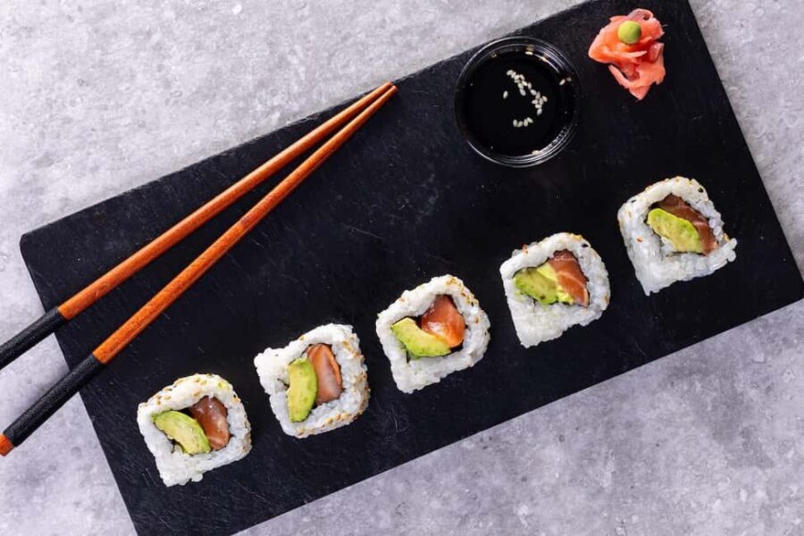 London: Sushi-Making Class with Wine - Who Is This Experience Best For?