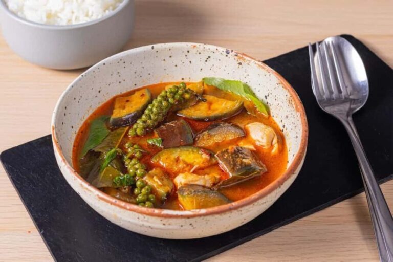 London: Thai Street Food Cooking Class with Wine - Who This Experience Is Best For