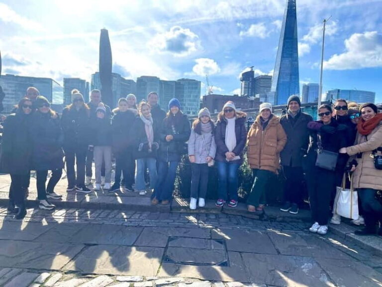 London: Tour through the history of the Thames, from St. Paul's to Tower Bridge - The Experience: What to Expect and Practical Details
