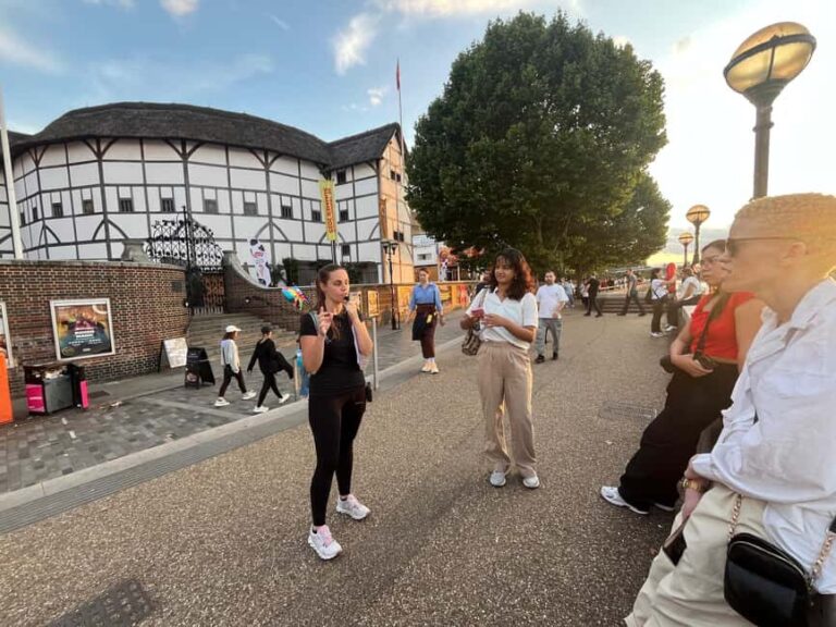 London: Twilight Walking Tour of Legends and Landmarks - Why This Tour Offers Great Value