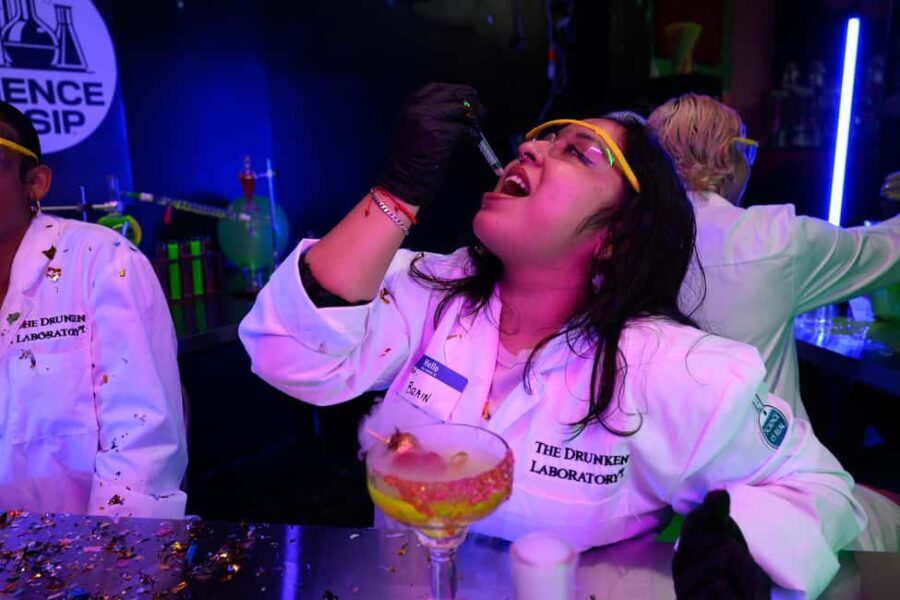 Los Angeles: Science and Sip The Drunken Laboratory - What to Expect at The Drunken Laboratory