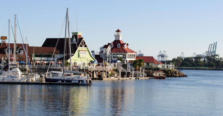 Los Angeles Seaside Sites and Shoreline Village Private Tour - Up Close with Iconic Ships: Queen Mary and USS Iowa