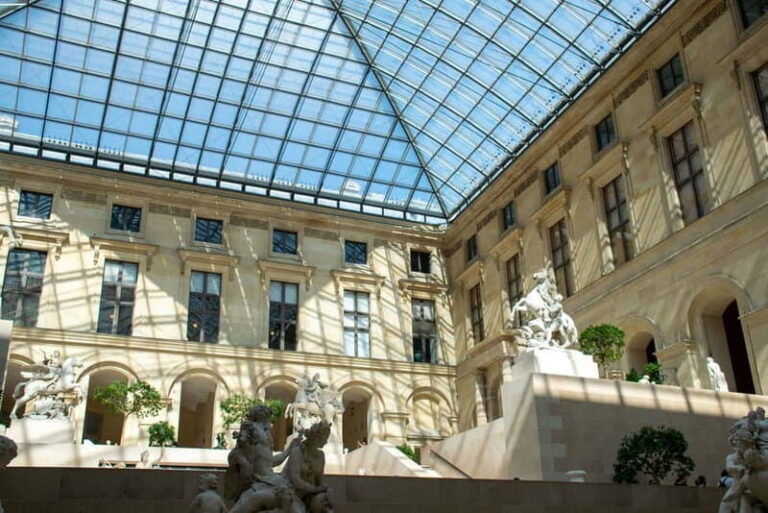 Louvre Exclusive Tour  Private Guide & Paris Hotel Pickup - Why This Tour Is Worth Considering