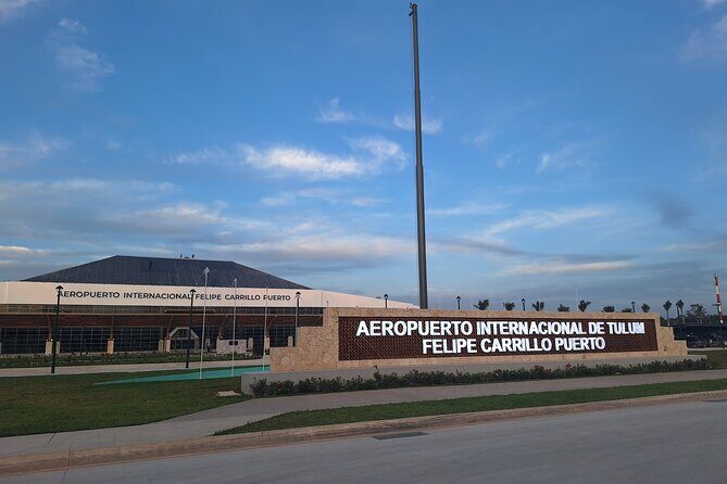 Luxury Tulum Transfer from Tulum Airport - What the Journey Looks Like  