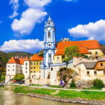 Luxury Van Tour: Salzburg, Hallstatt & More for Your Group - Melk Abbey: Baroque Grandeur and Winery Delights