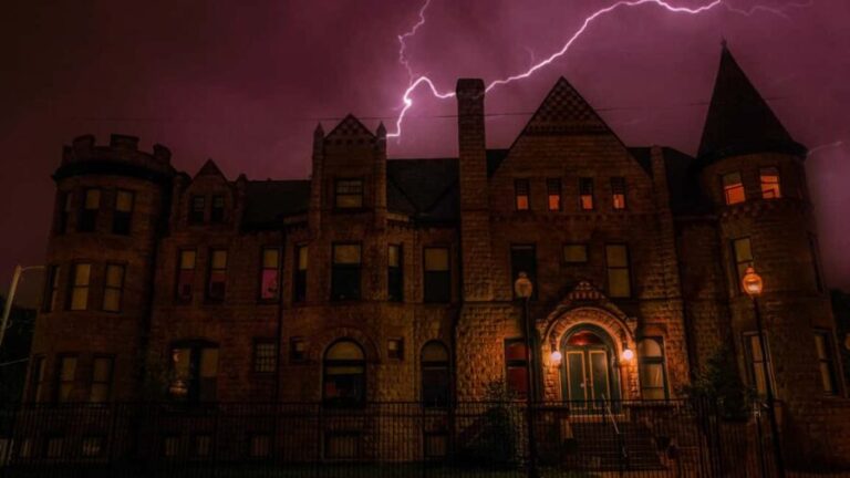 Macabre, Murder, & Mayhem in Motor City: Detroit Ghost Tour - What Makes This Tour Valuable