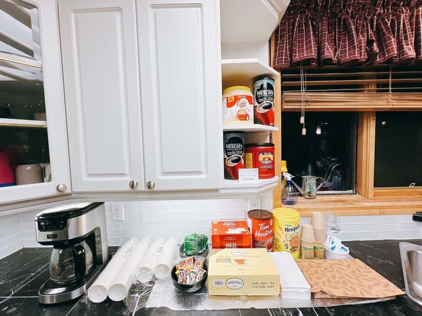 Madeline Lake: Aurora Lodge and Aurora Chasing Tour - What Past Travelers Say