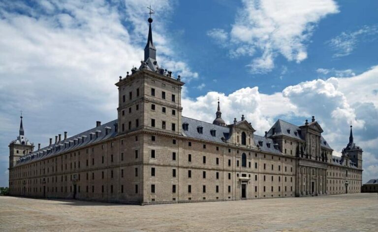 Madrid: El Escorial & Valley of the Fallen Fast Track Entry - Good To Know