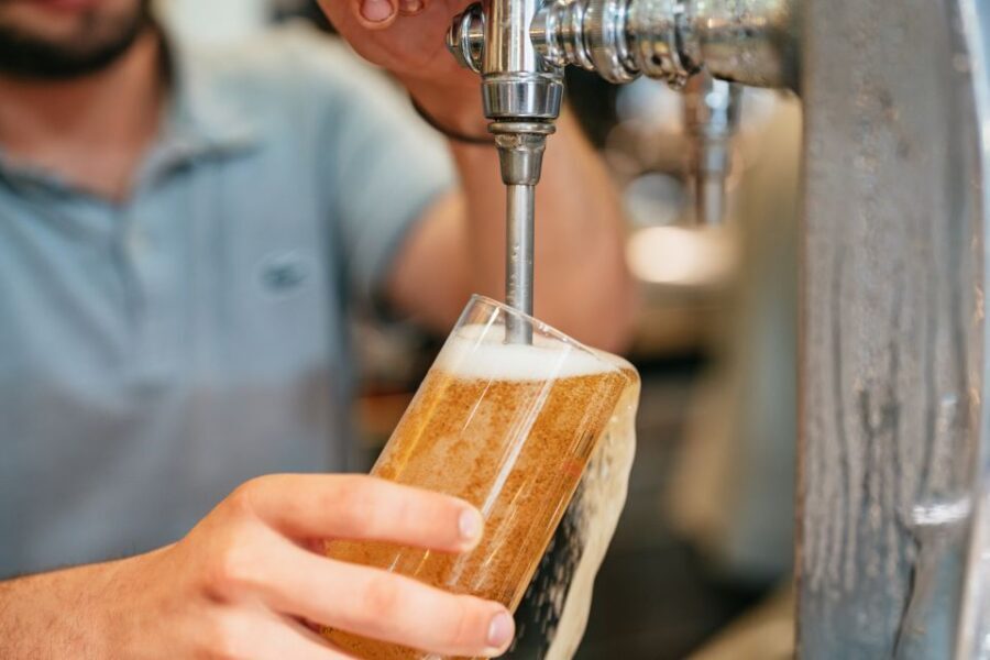 Madrid: Food & Wine Tour with 10 Tapas & 4 Drinks Included - Practical Details and Tips