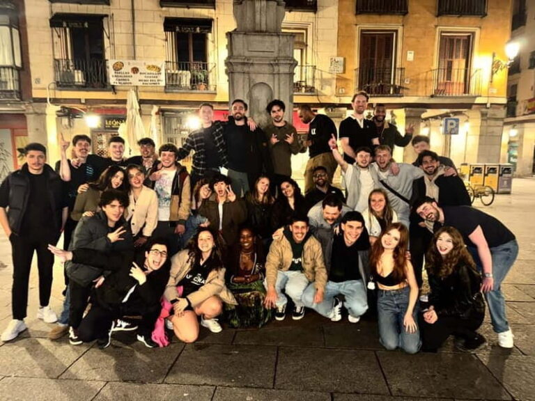 Madrid: Pub Crawl & Club Tour - Who Will Love This Experience?