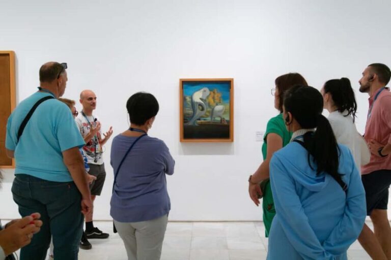 Madrid: Reina Sofía Guided Tour with Skip-the-Line Tickets - The Guides: Knowledge and Multilingual Skills