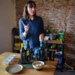 Malaga: Authentic Paella Cooking Class with Sangría - Why This Experience Works