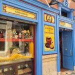 Málaga: Highlights Walking Tour with Drinks and Tapas - Discovering Málaga’s Top Attractions