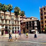 Malaga: Historic Center Tour with an Art History Expert - Logistics and Practical Tips