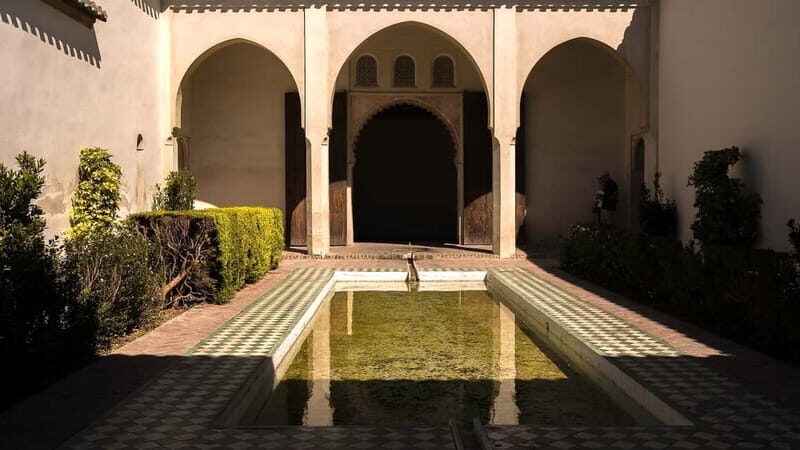 Málaga: Roman Theatre and Alcazaba Guided Tour - Exploring Málaga’s Hidden Gems: Roman Theatre and Alcazaba Guided Tour