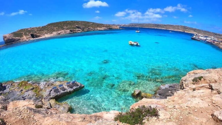 Malta: Comino+ Santa Maria Bay, Blue Lagoon + Seacaves tour - Who Will Love This Tour?