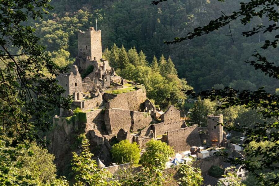 Manderscheid: Medieval guided tour of the Niederburg - Good To Know