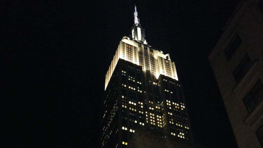 Manhattan; 5th avenue stroll & sunset at Empire State - Practical Details and Tips