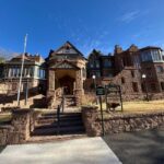 Manitou Springs: Pike's Peak Historic Tour by E-Golf Cart - Why This Tour Might Be Perfect for You