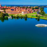 Mantua: Morning boat tour + Afternoon: guided visit to the city center - Who Should Consider This Tour?