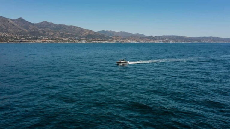 Marbella: Private Boat Rental with Skipper and Banana 2-8hrs - The Itinerary in Detail