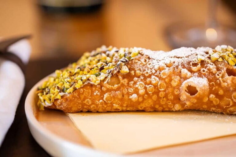 Marsala: Dinner at Mamma Caura Restaurant - Who would enjoy this experience?