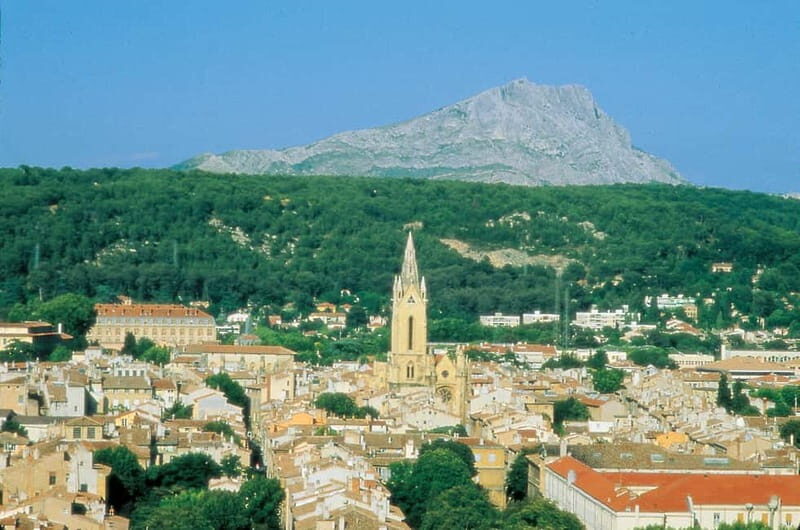 Marseille, Aix-en-Provence & Cassis 7-Hour Tour - Detailed Breakdown of the Tour Experience