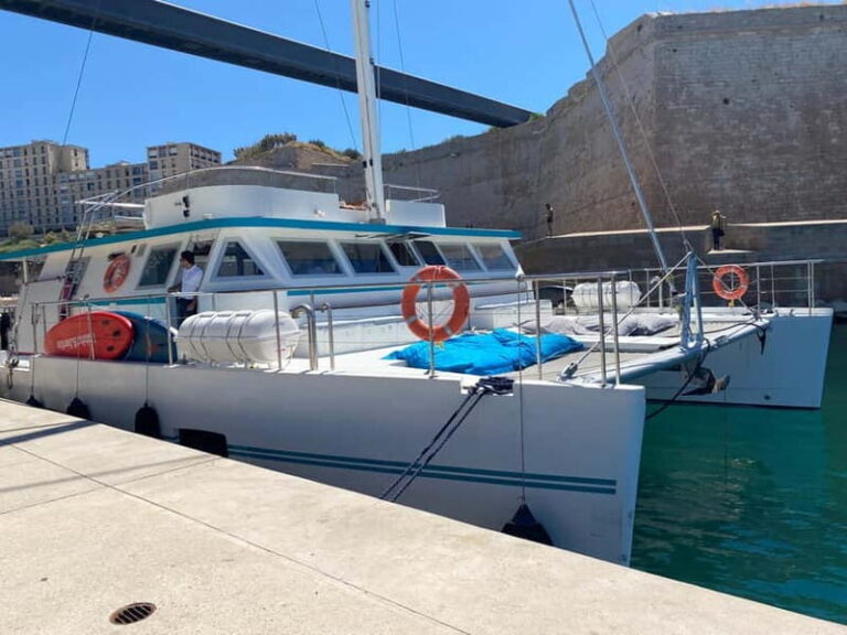 Marseille: Sunset catamaran cruise, buffet & drinks - What You Can Expect