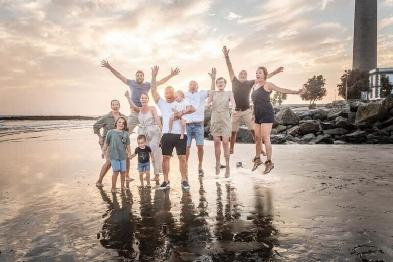 Maspalomas: Private professional photo session at sunset. - Detailed Breakdown of the Experience