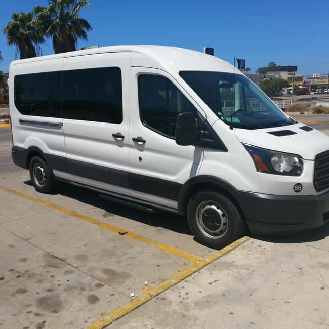 Mazatlan: Guided City Tour with Cliff's Diver Show & Lunch - Transportation & Group Size