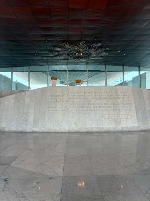 Mexico City: Chapultepec Museums Walking Tour "From Heroes to Origins" - The Royal Castle and Its Stories