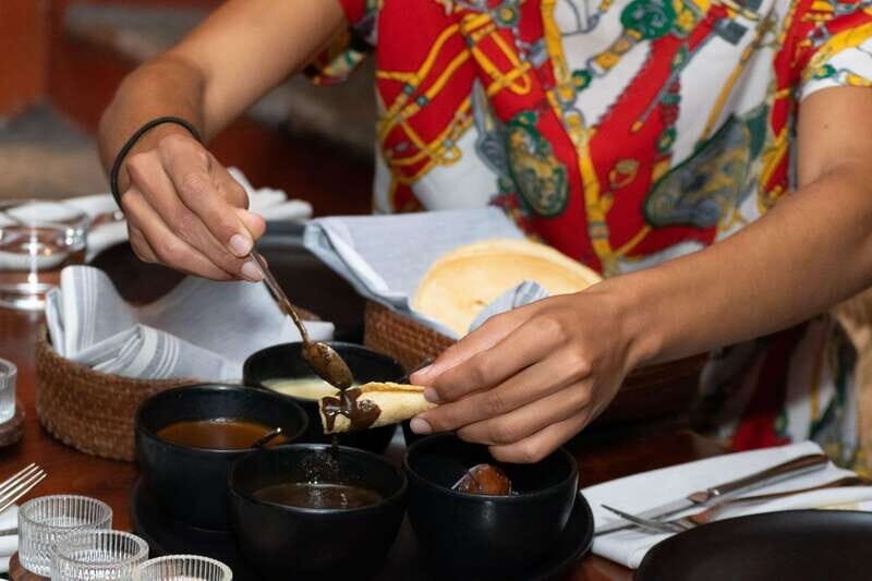 Mexico City: Street Food, Mole & Mezcal Small Group Tour - Discovering Coyoacán’s Charm and Flavors