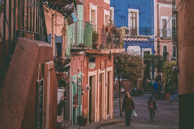 Mexico City to Guanajuato - Private transfer, 2 Sightseeing hours, local driver - The Value Proposition