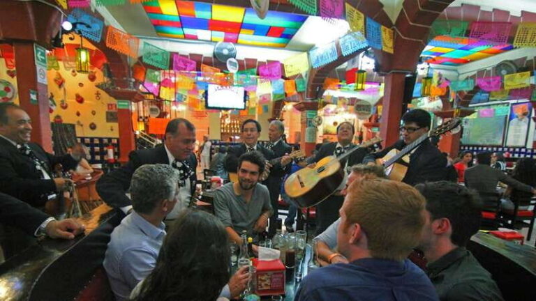 Mexico City: Traditional Mexican Bars of the Historic Center - What to Expect During the Tour