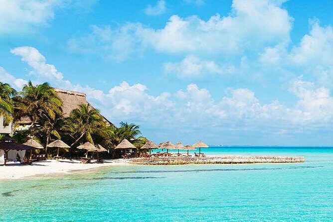 Mexico Private Transfer from Akumal / Puerto Aventuras to Cancun airport - The Sum Up