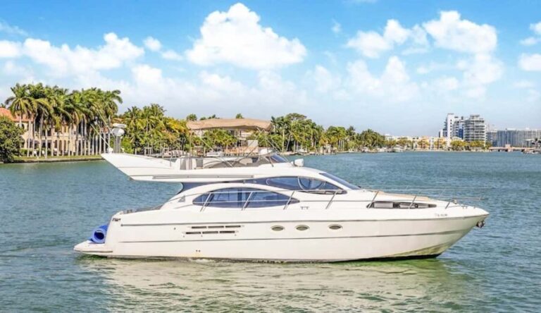 Miami Beach: 48 Foot Private Yacht Rental - The Experience: What to Expect on Your Yacht Journey