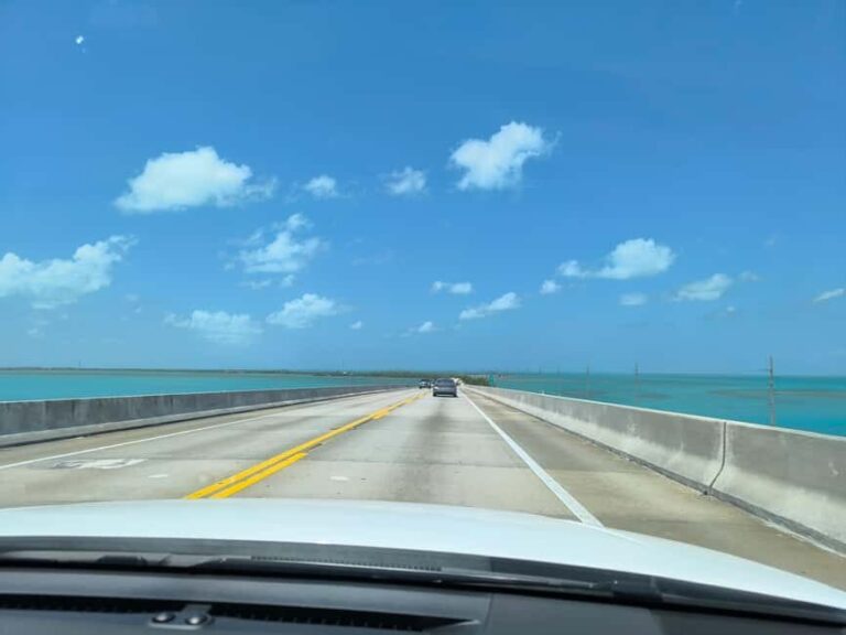 Miami: Full-day tour of the Keys in a convertible Mustang in French - FAQ
