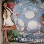 Miami Model Style Photoshoot with a Pro Model Photographer - Exploring the Experience: What You Can Expect