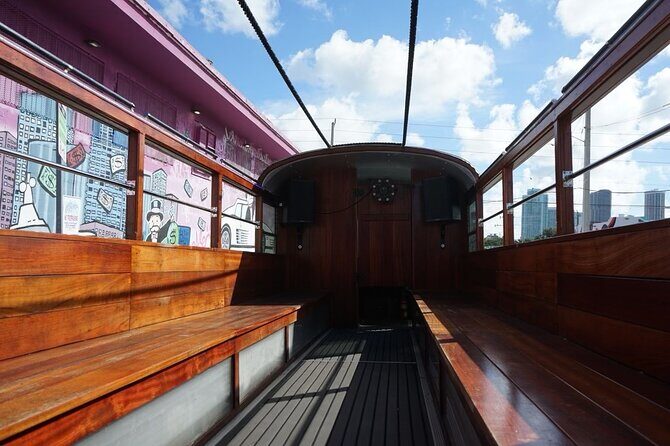 Miami Vibes 2 Hour Party Bus - The Details of the Miami Vibes 2 Hour Party Bus