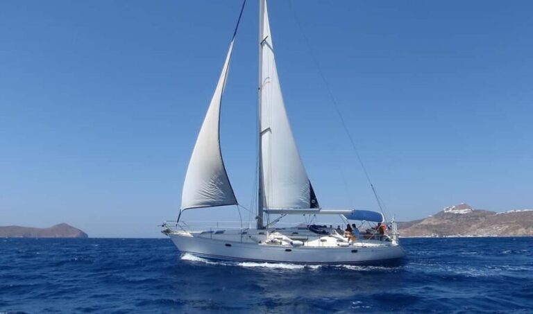 Milos: Kleftiko Semi Private Sailing Cruise with Lunch - Who Will Love This Tour?