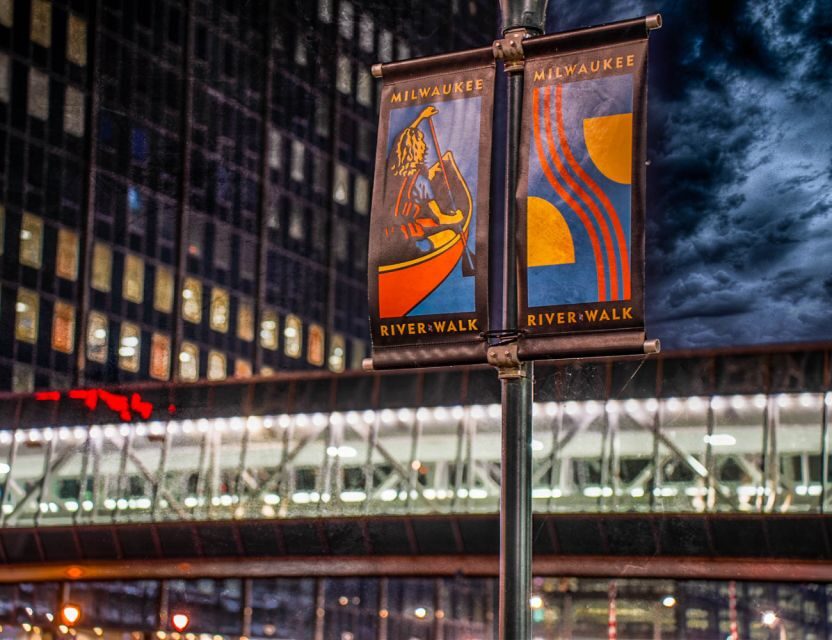 Milwaukee Morbid Mirrorlight Ghost Tours - Who Should Consider This Tour?