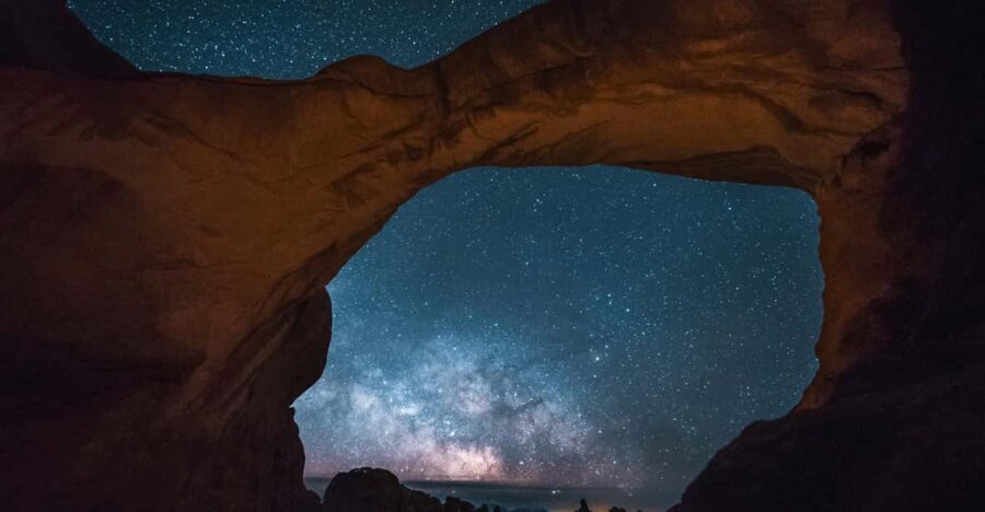 Moab: The Windows Astro-Photography and Stargazing Hike - Learning Astrophotography in a Natural Classroom