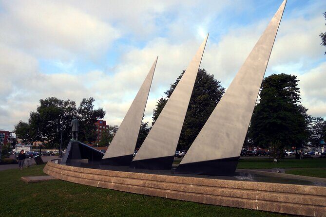 Moncton Self-Guided Walking Tour and Scavenger Hunt - Break Down of the Itinerary: What You’ll See and Do