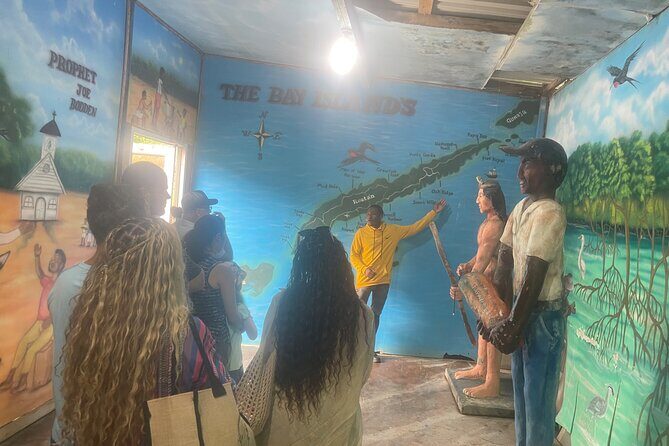 Monkeys and sloths, private tour , and beach - Who This Tour Is Best For